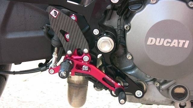 Ducati best sale monster rearsets